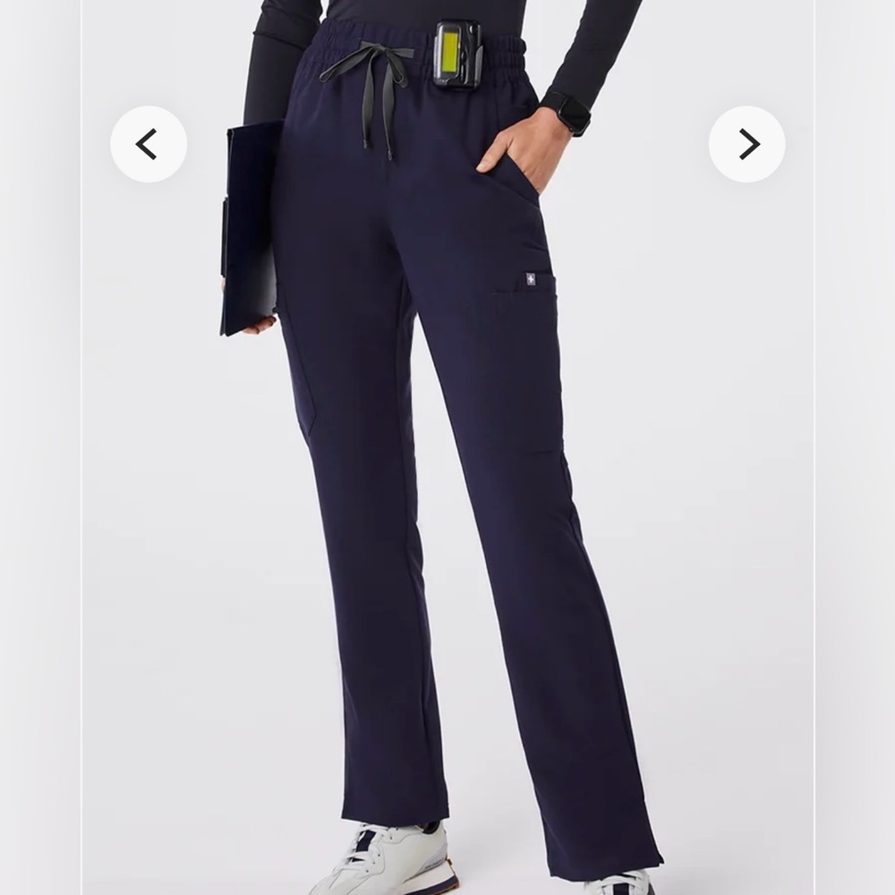 Figs Women's Navy Scrub Pants